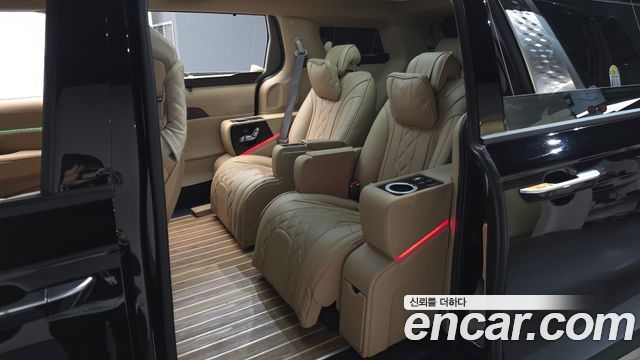 Kia Canival 2025 — photo 18