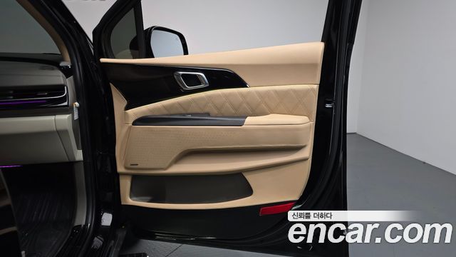 Kia Canival 2025 — photo 14