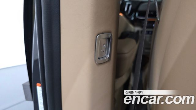 Kia Canival 2025 — photo 34