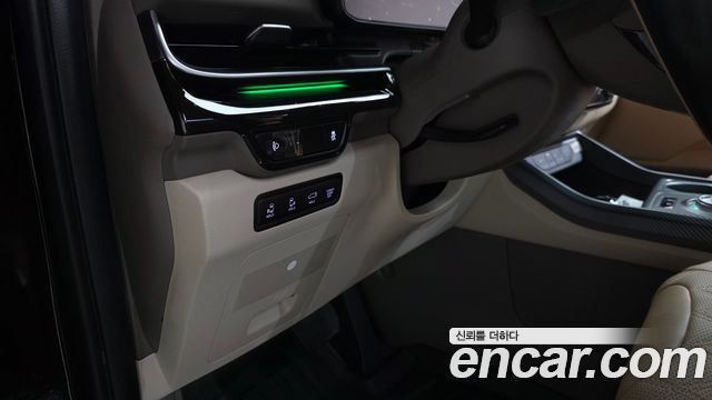 Kia Canival 2025 — photo 41