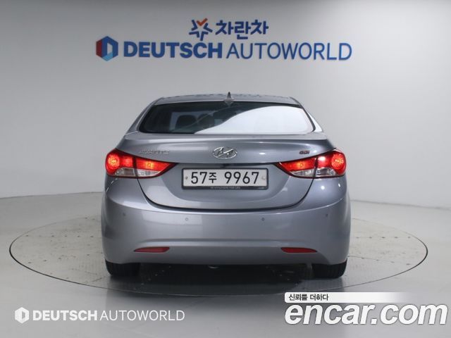 Hyundai AVANTE 2014 — photo 4