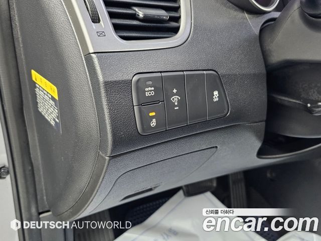 Hyundai AVANTE 2014 — photo 16