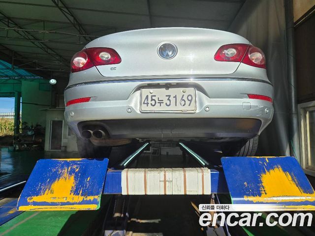 Volkswagen CC 2009 — photo 2