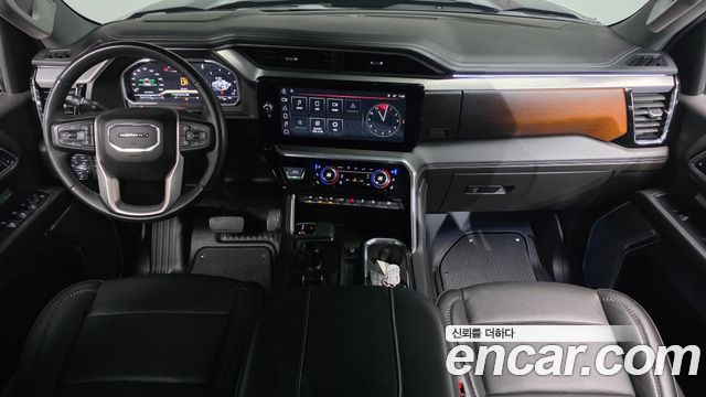 GMC Sierra 2023 — photo 10