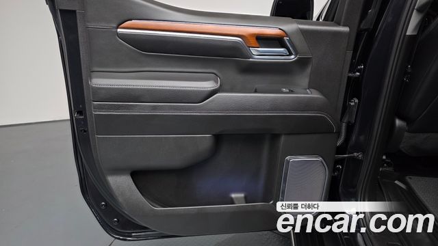 GMC Sierra 2023 — photo 15