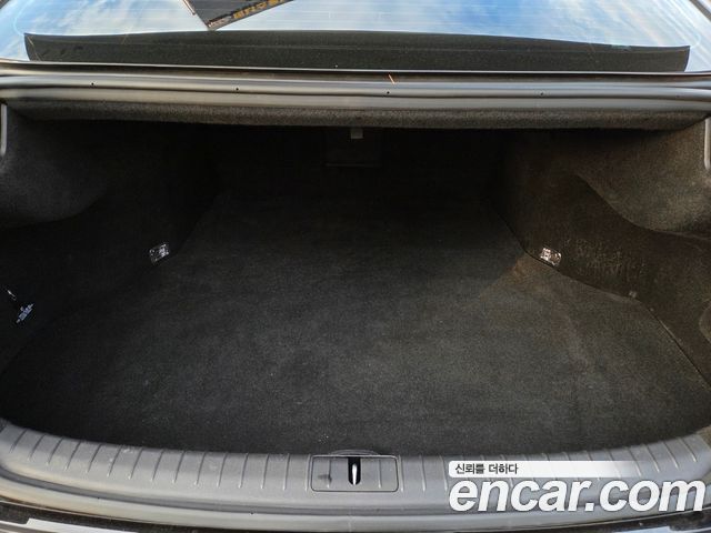Genesis G80 2018 — photo 19