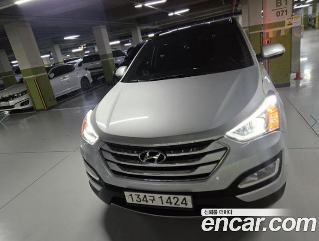 Hyundai Santafe 2015 — photo 1