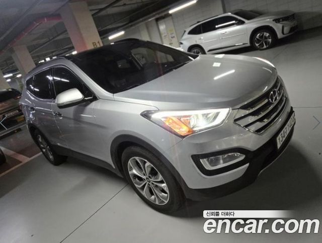 Hyundai Santafe 2015 — photo 3