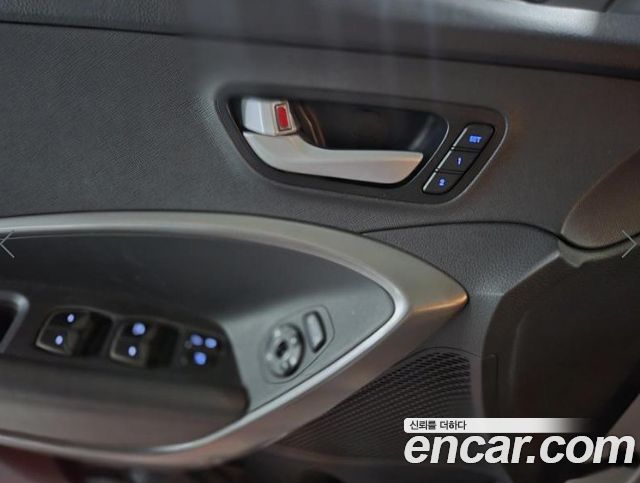 Hyundai Santafe 2015 — photo 10