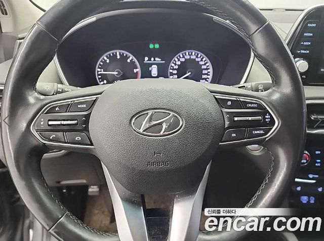 Hyundai Santafe 2019 — photo 9