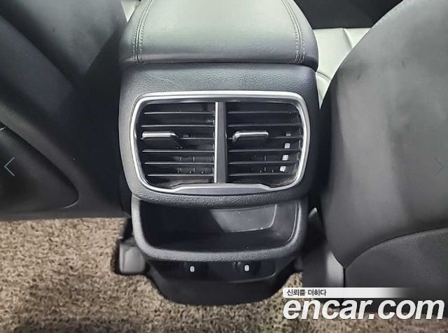 Hyundai Santafe 2019 — photo 13