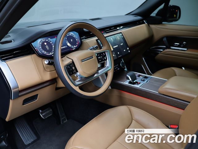 Land Rover Range Rover 2023 — photo 7
