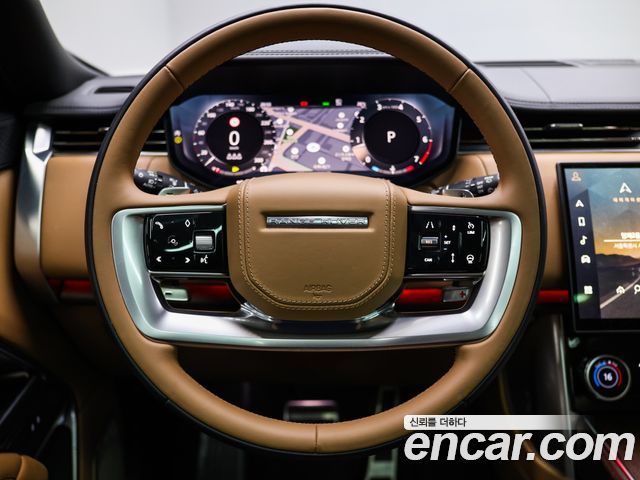 Land Rover Range Rover 2023 — photo 13