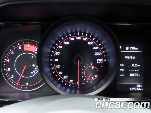 Hyundai AVANTE 2021 — photo 9