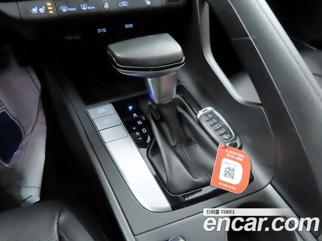 Hyundai AVANTE 2021 — photo 13
