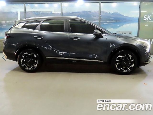 Kia Sportage 2023 — photo 3