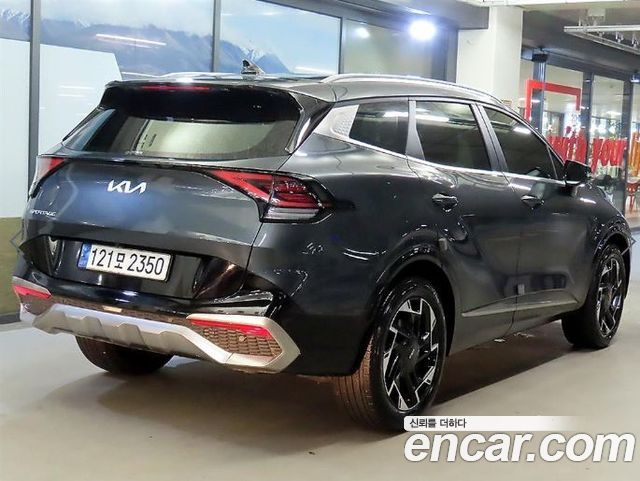 Kia Sportage 2023 — photo 4