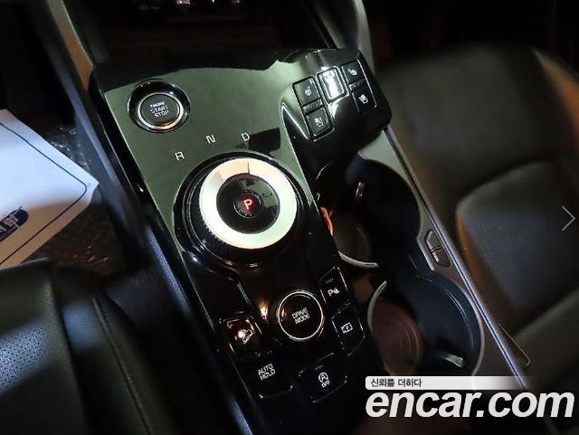 Kia Sportage 2023 — photo 12