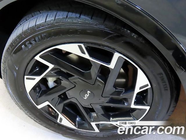 Kia Sportage 2023 — photo 20