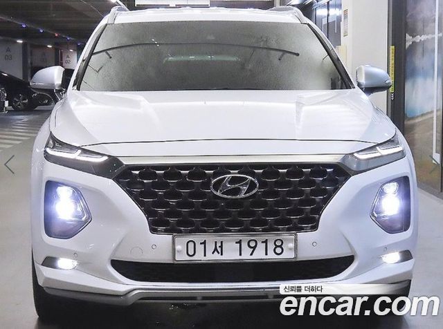 Hyundai Santafe 2019 — photo 2