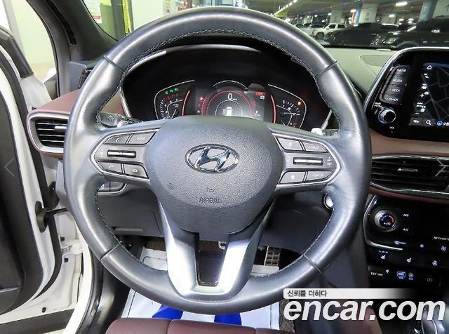 Hyundai Santafe 2019 — photo 8