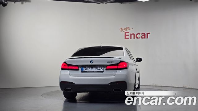 BMW 5-Series 2021 — photo 4