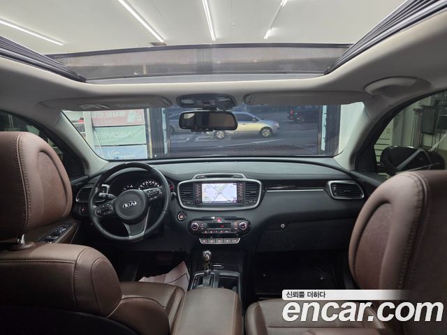 Kia Sorento 2015 — photo 11