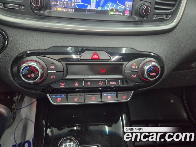 Kia Sorento 2015 — photo 15