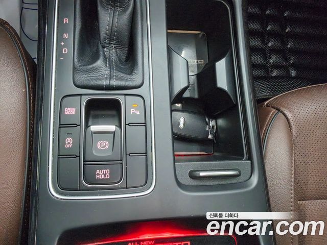 Kia Sorento 2015 — photo 17