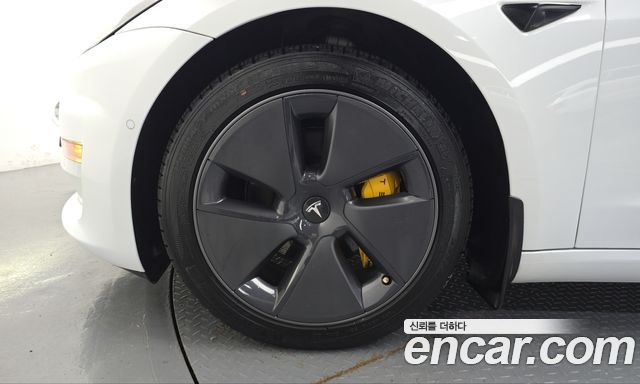 Tesla Model 3 2022 — photo 5