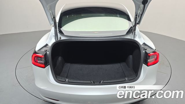 Tesla Model 3 2022 — photo 18