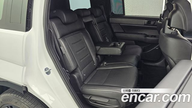 Hyundai Santafe 2024 — photo 17
