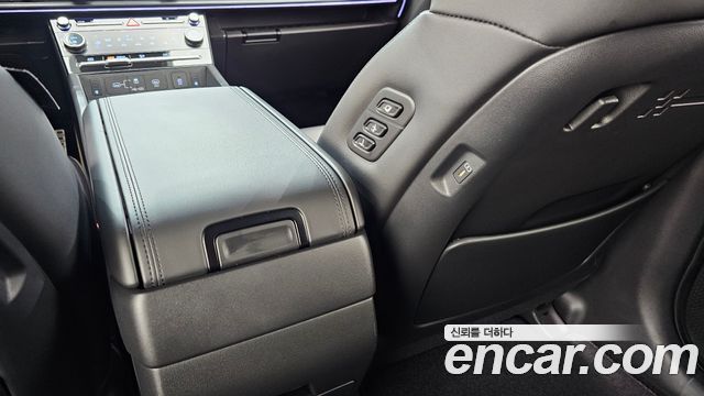 Hyundai Santafe 2024 — photo 30