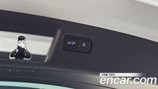 Hyundai Santafe 2024 — photo 31