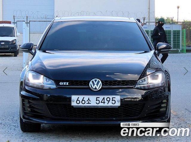 Volkswagen Golf 2014 — photo 1