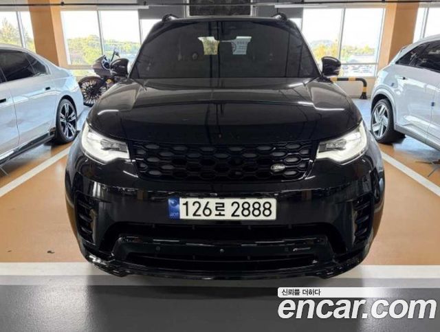 Land Rover Discovery 2023 — photo 1