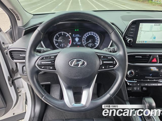 Hyundai Santafe 2019 — photo 17