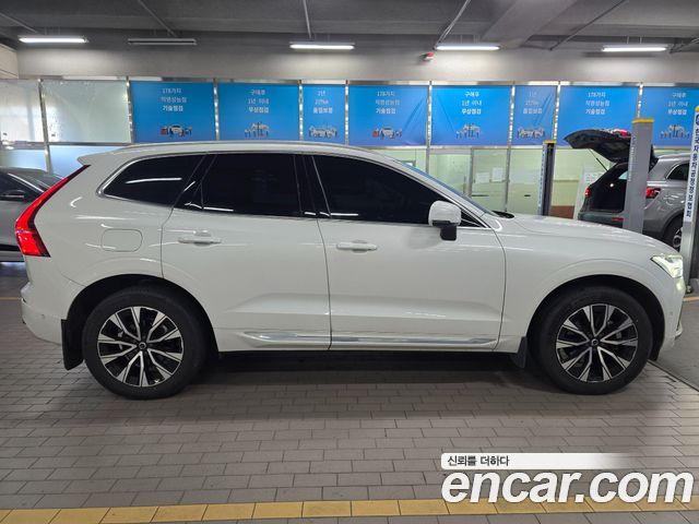 Volvo XC60 2024 — photo 4