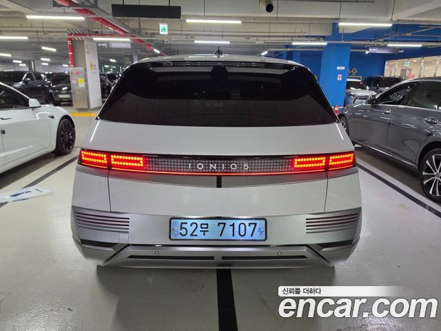Hyundai Ioniq5 2022 — photo 2