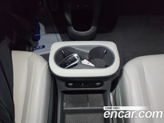 Hyundai Ioniq5 2022 — photo 12