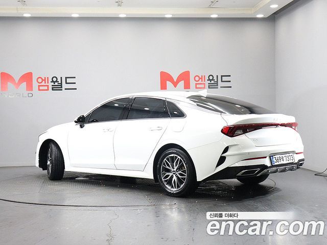 Kia K5 2023 — photo 4