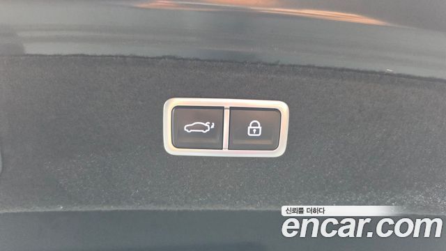 Genesis G80 2023 — photo 23