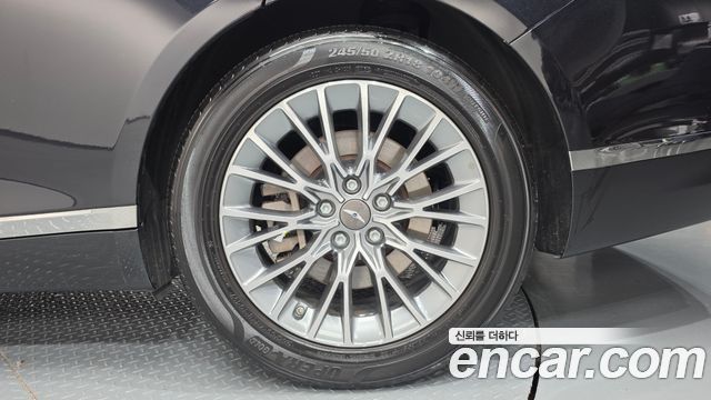 Genesis G80 2023 — photo 7