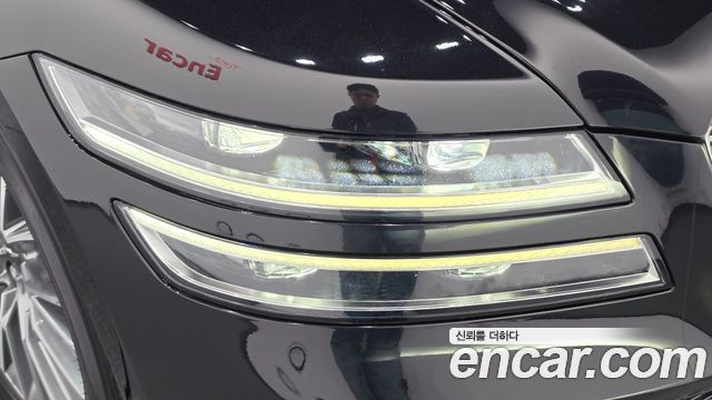 Genesis G80 2023 — photo 8