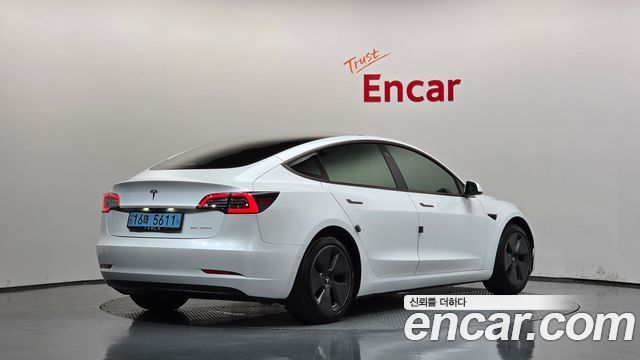 Tesla Model 3 2021 — photo 2