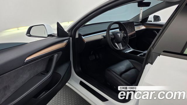 Tesla Model 3 2021 — photo 13