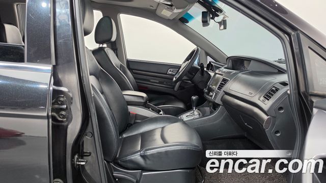 KG Mobility KORANDO 2018 — photo 11
