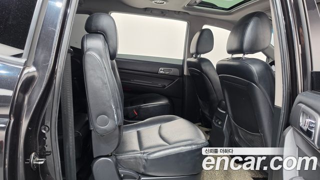 KG Mobility KORANDO 2018 — photo 12