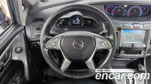 KG Mobility KORANDO 2018 — photo 13
