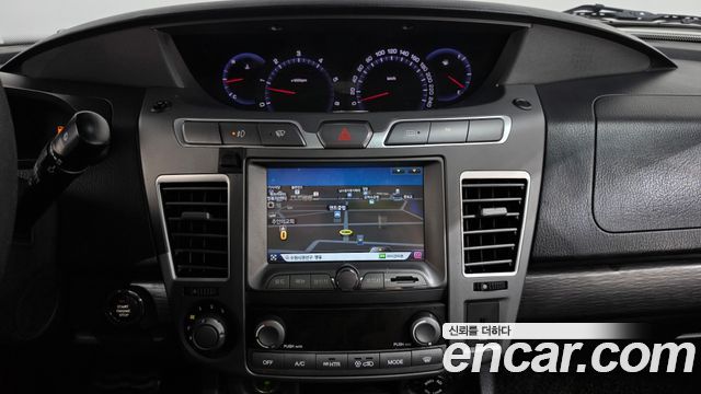 KG Mobility KORANDO 2018 — photo 14